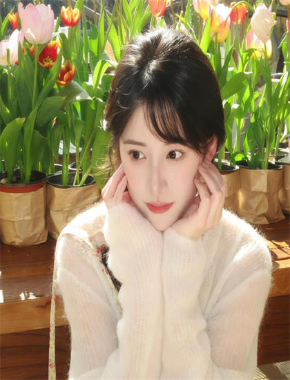 美女脱一净二静视频_月光宝盒免费观看_灵域电视剧免费观看